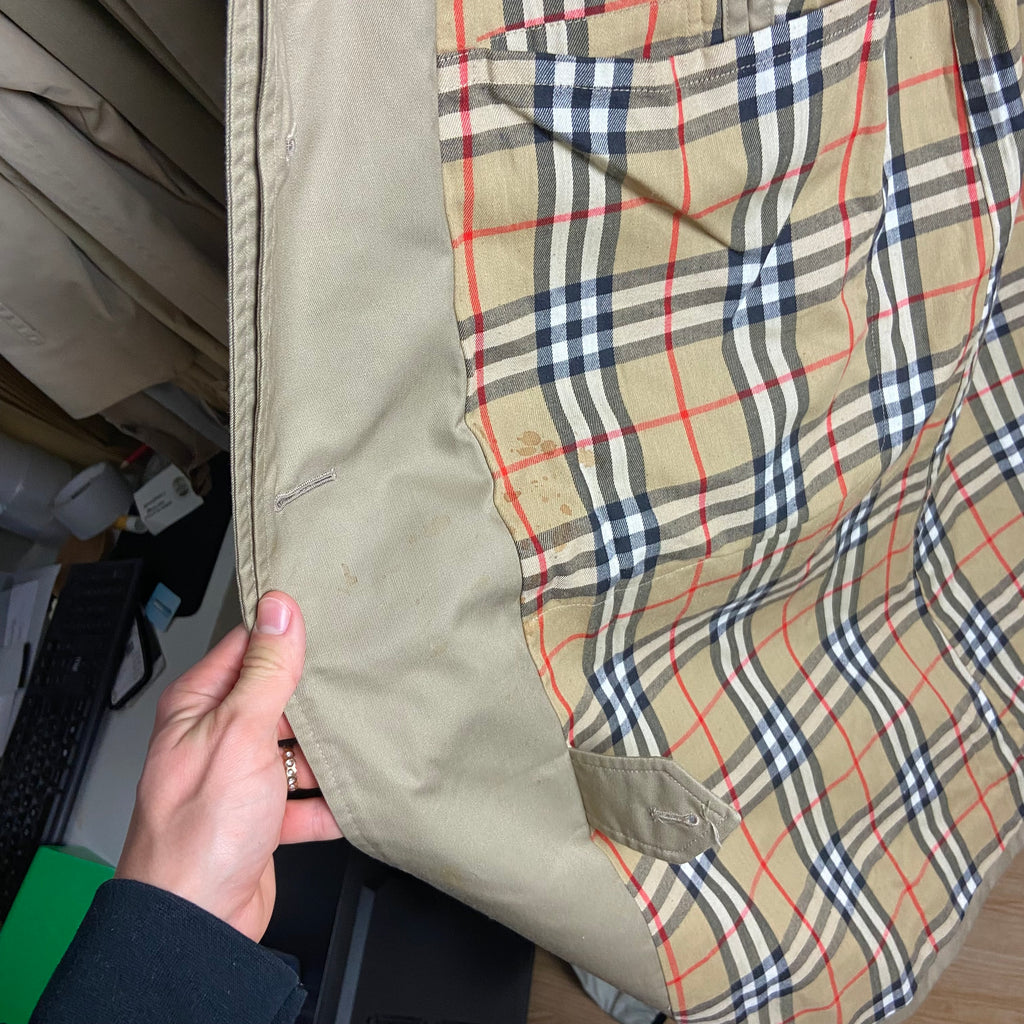 Burberry Trenchcoat Size 52/L
