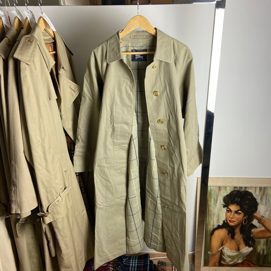 Burberry Trenchcoat Size 16/XL