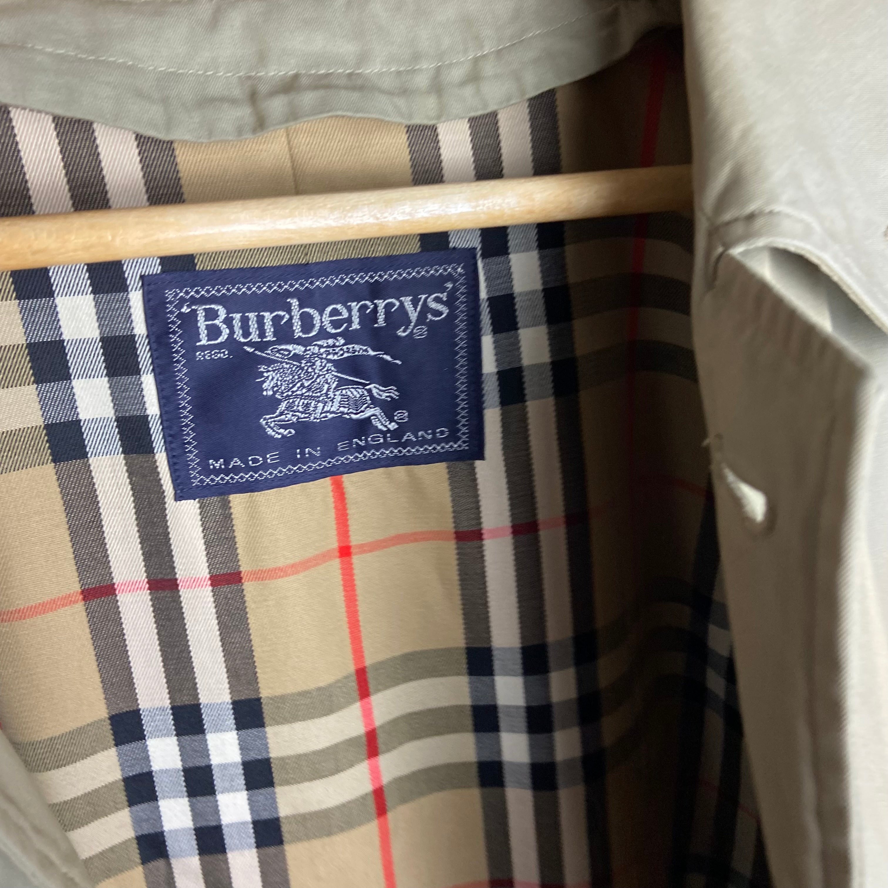 Burberry Trenchcoat Size 48/M