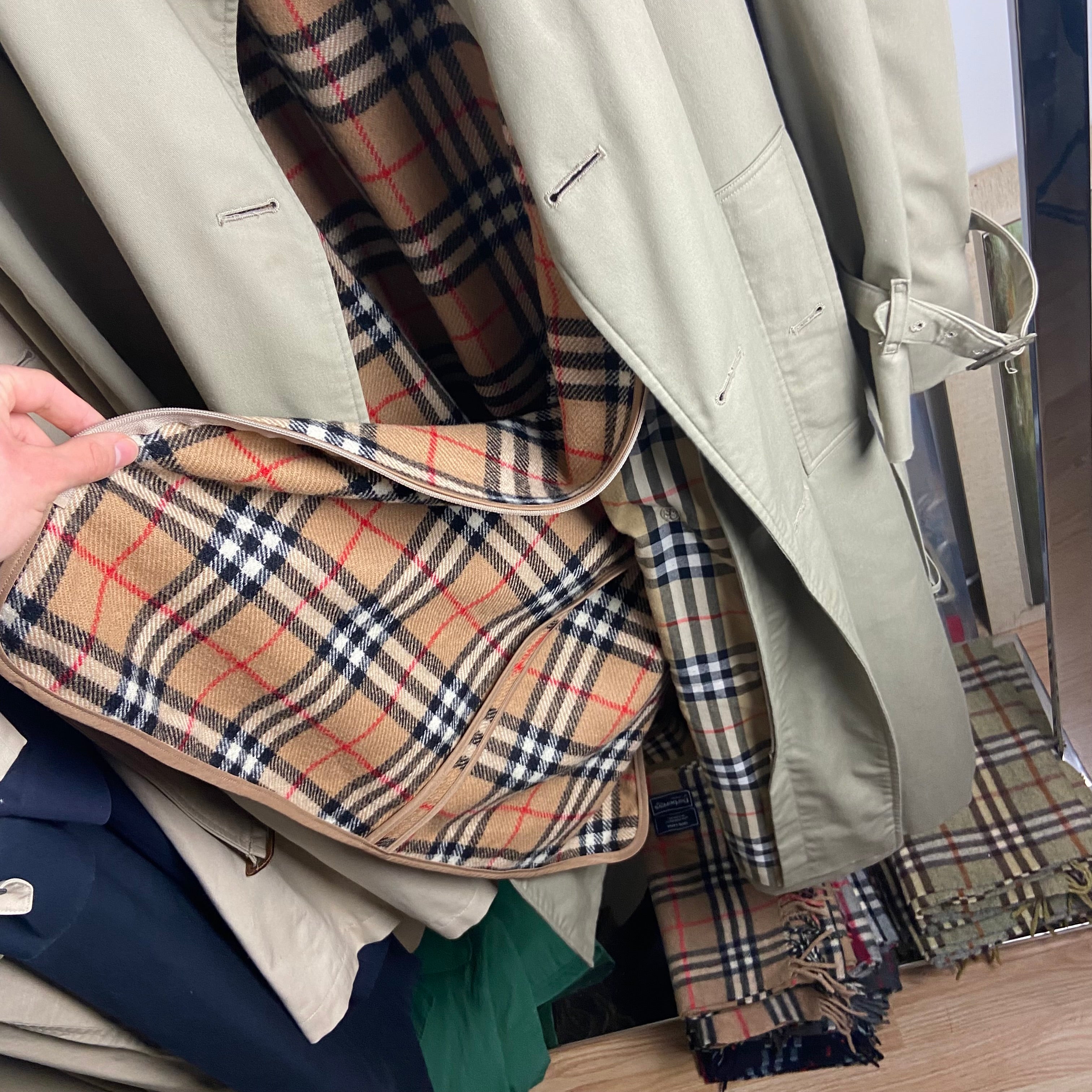 Burberry Trenchcoat Size 48/M including Inlet