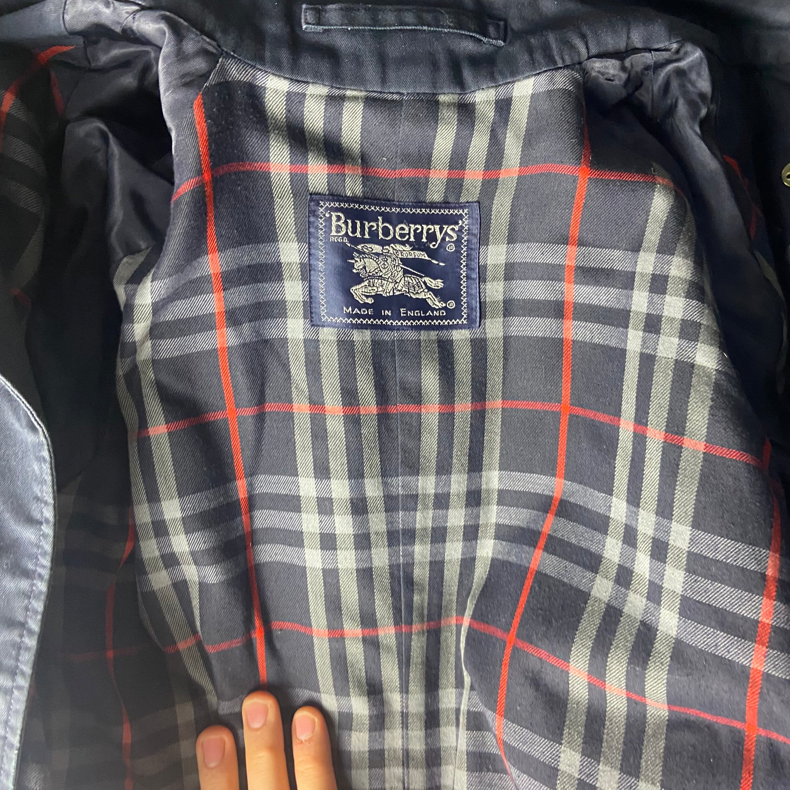 Burberry Trenchcoat Size 12/M