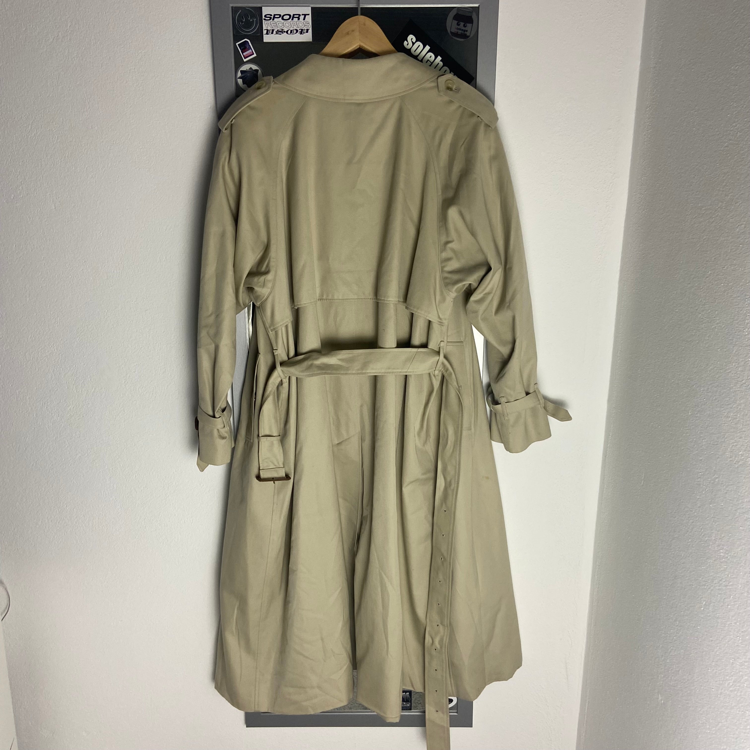 Burberry Trenchcoat Size 16/XL