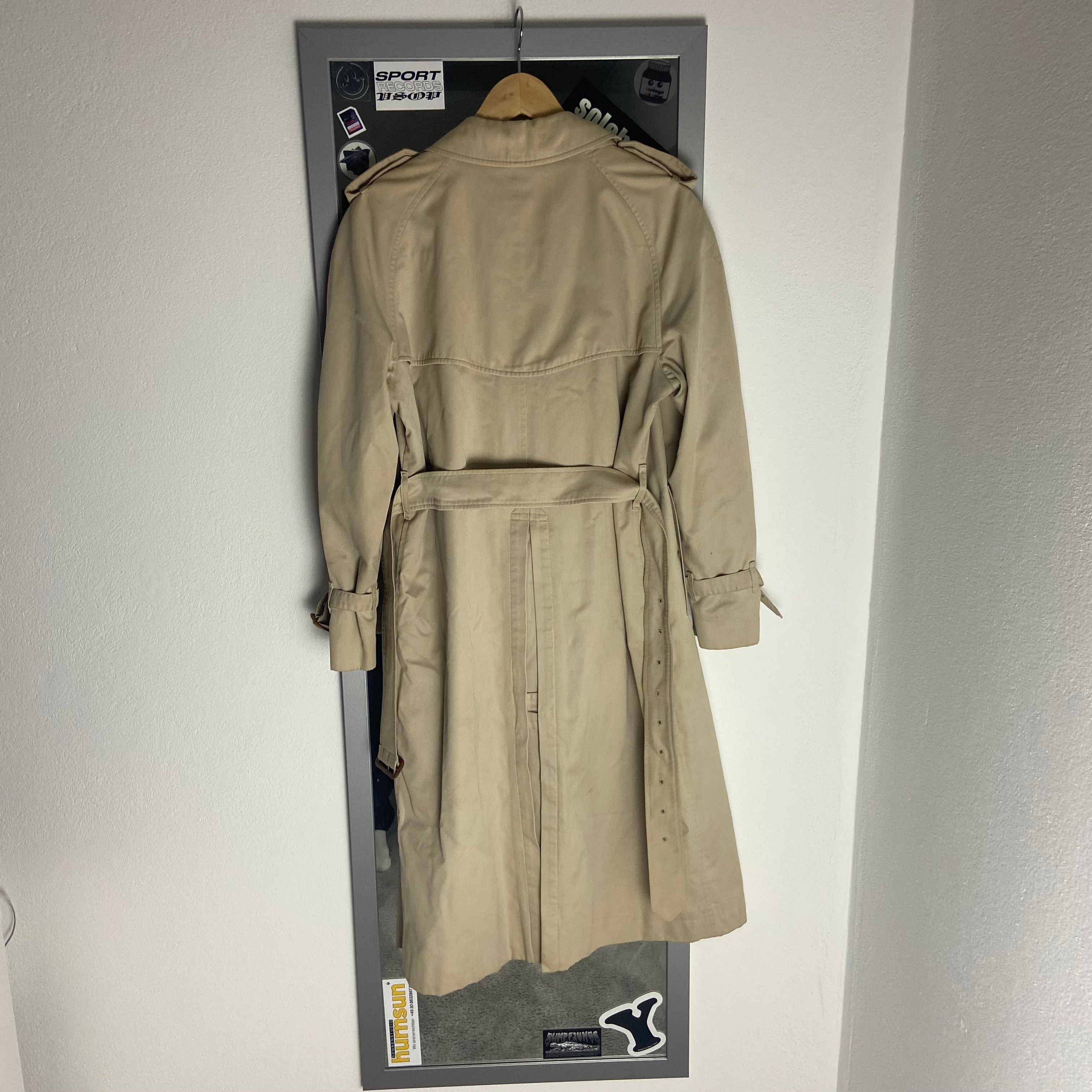 Burberry Trenchcoat Size 12/M