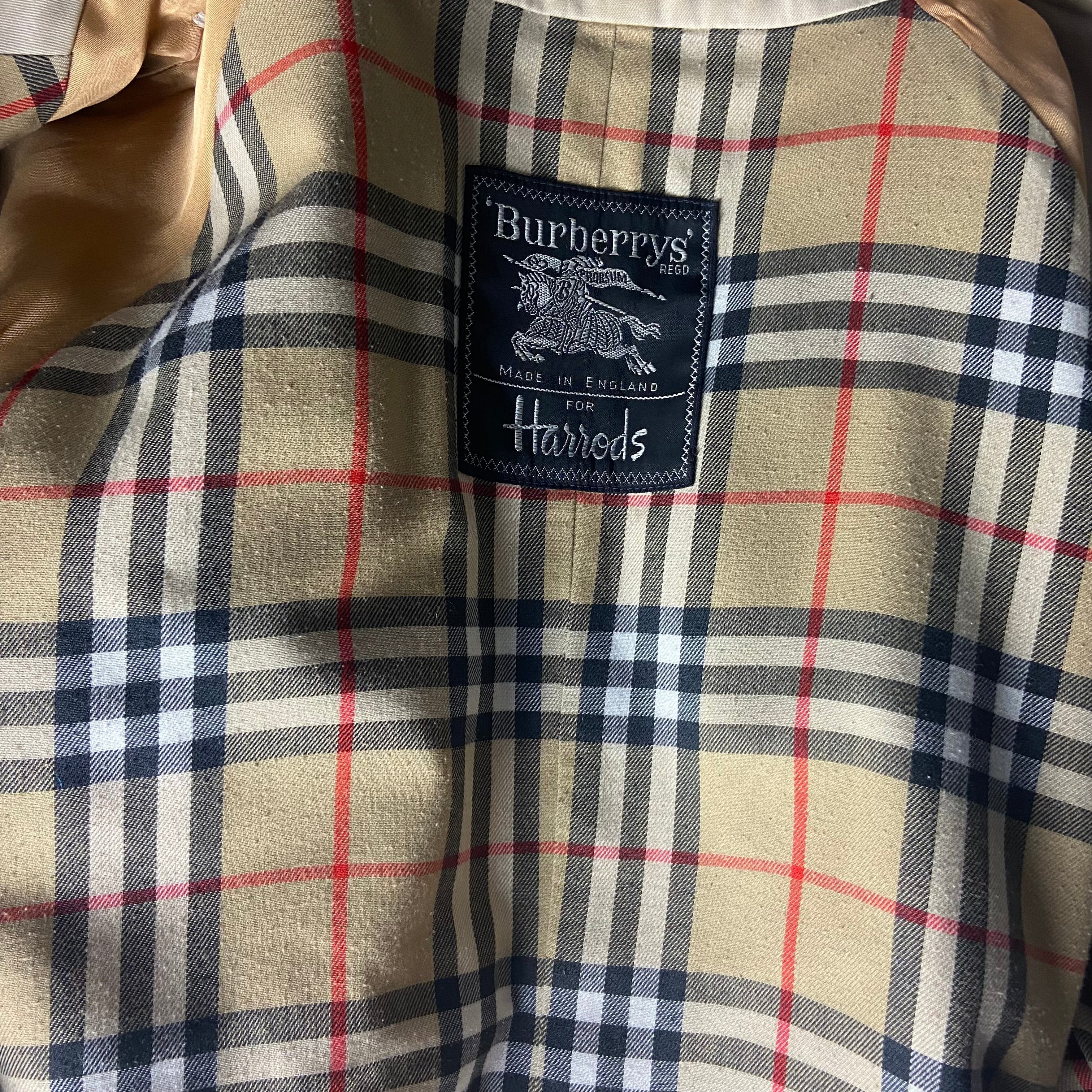 Burberry Trenchcoat Size 12/M