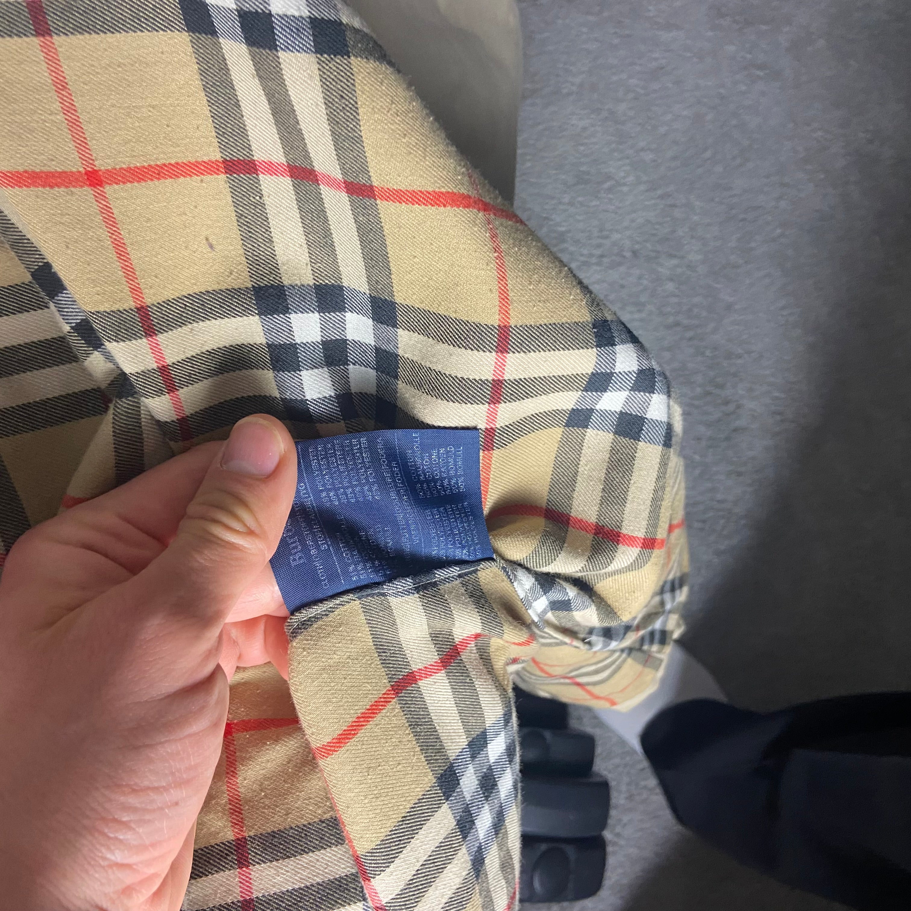 Burberry Trenchcoat Size 12/M