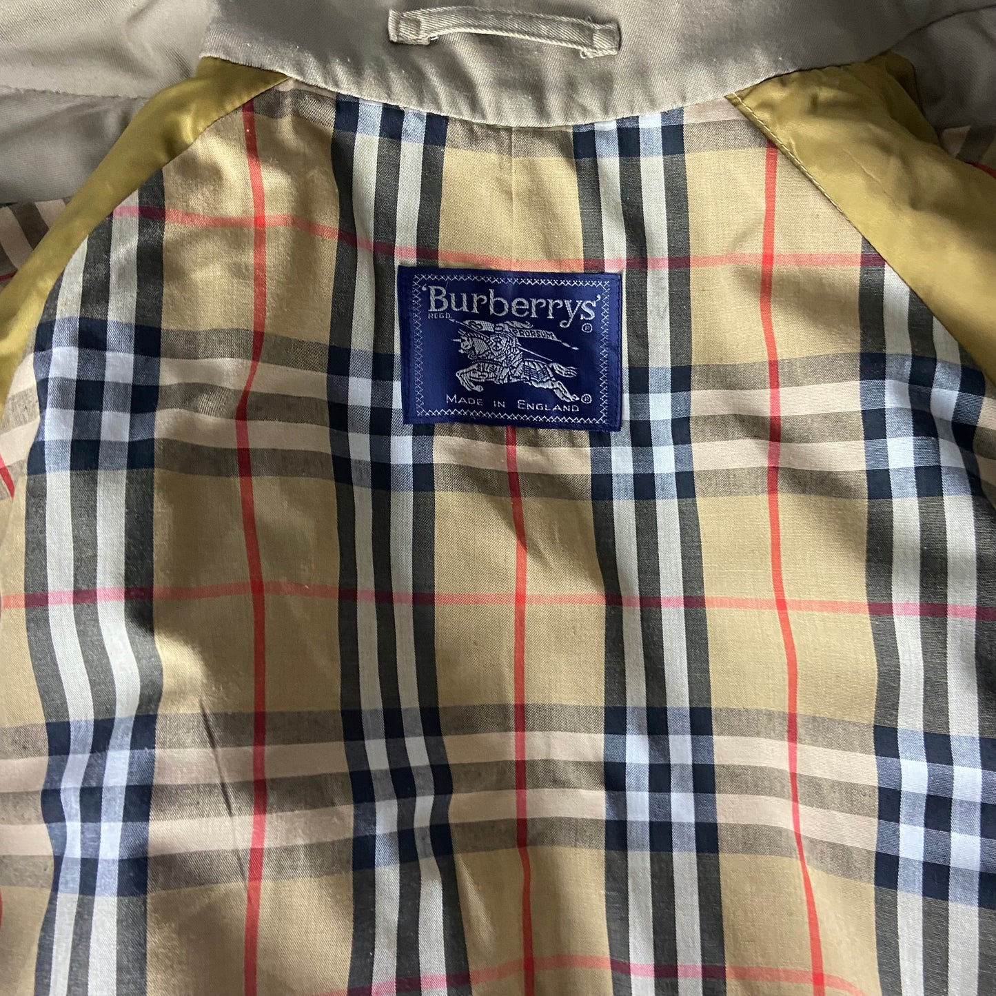 Burberry Trenchcoat Size 54/XL