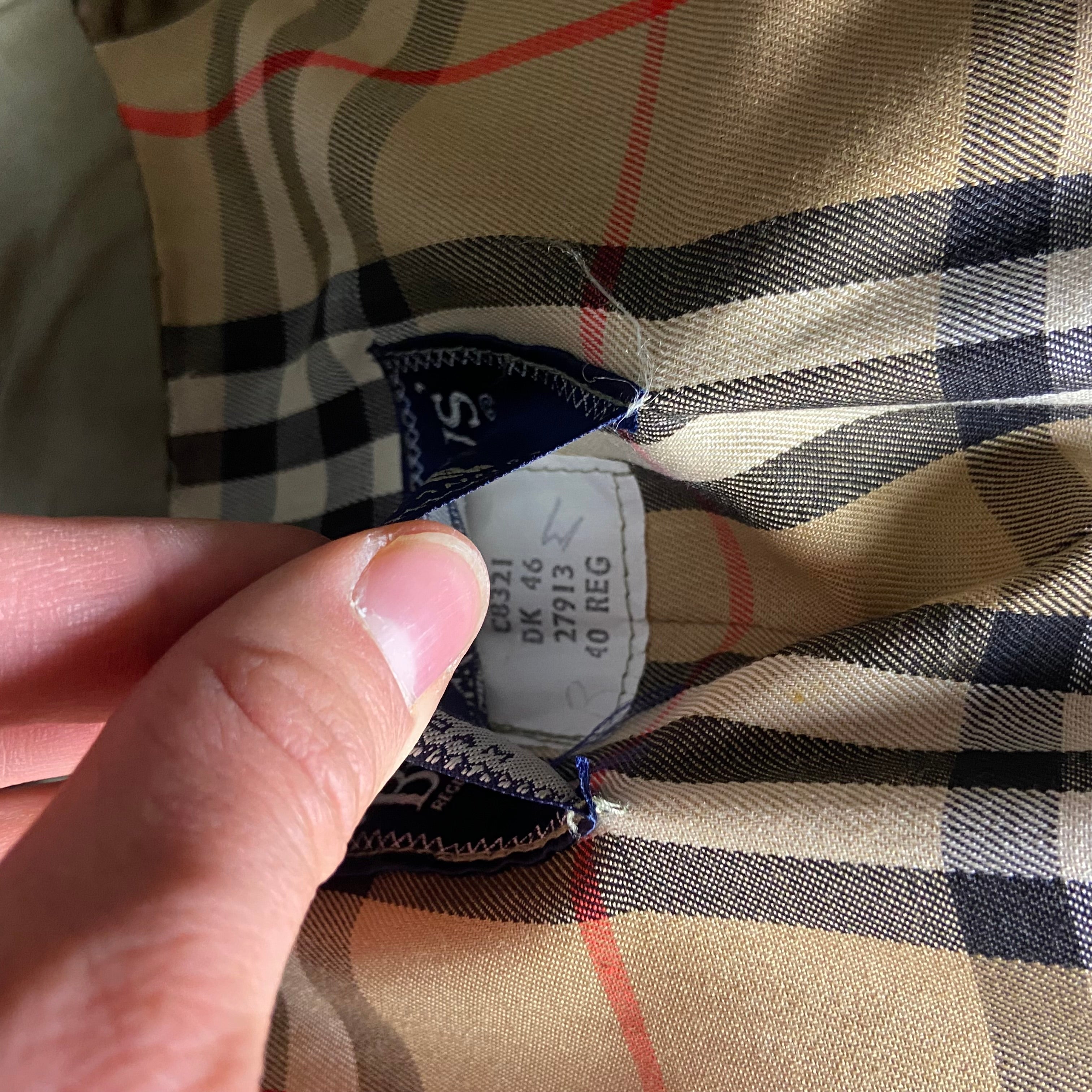 Burberry Trenchcoat Size 50/L