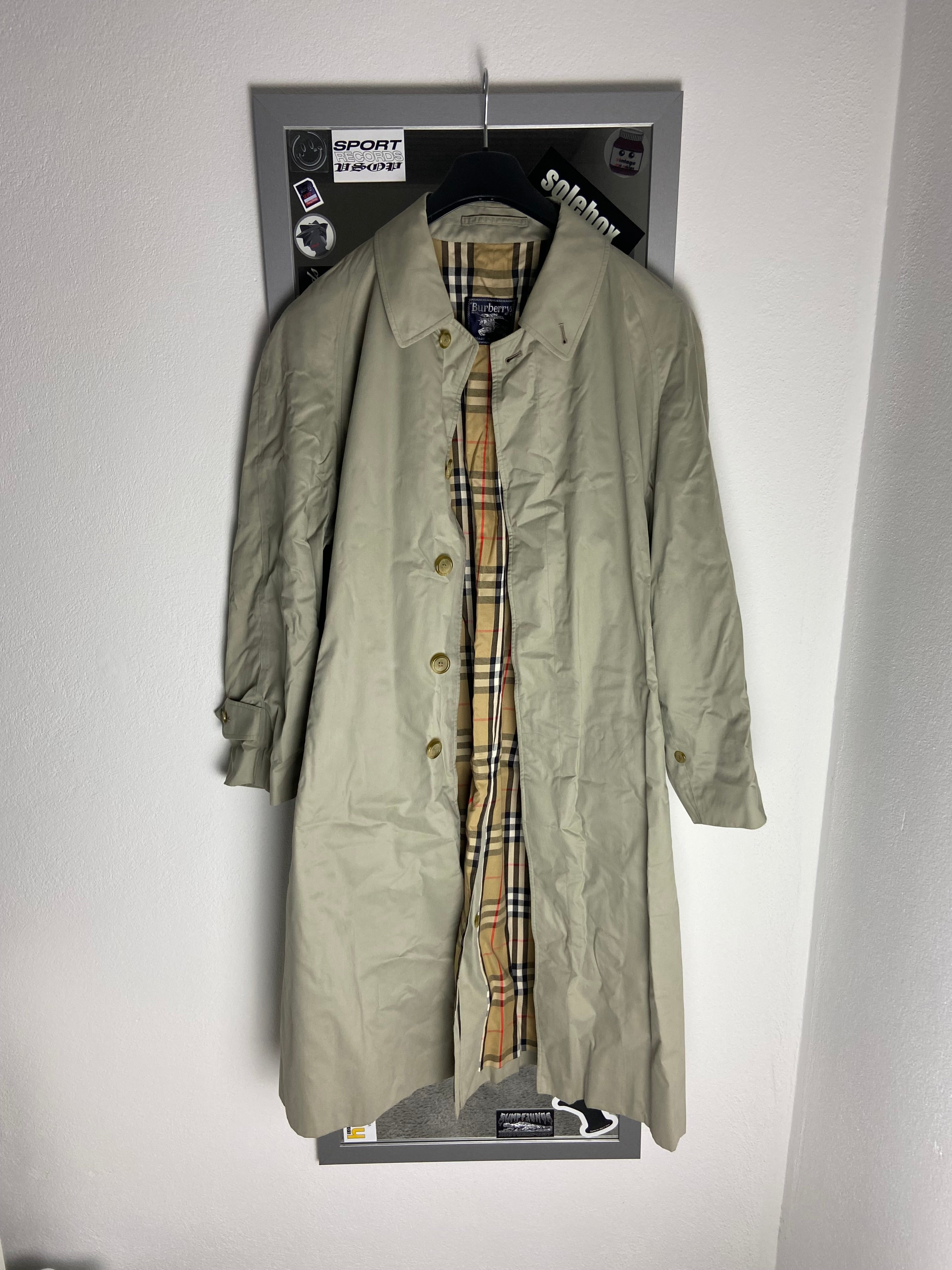 Burberry Trenchcoat Size 52/L