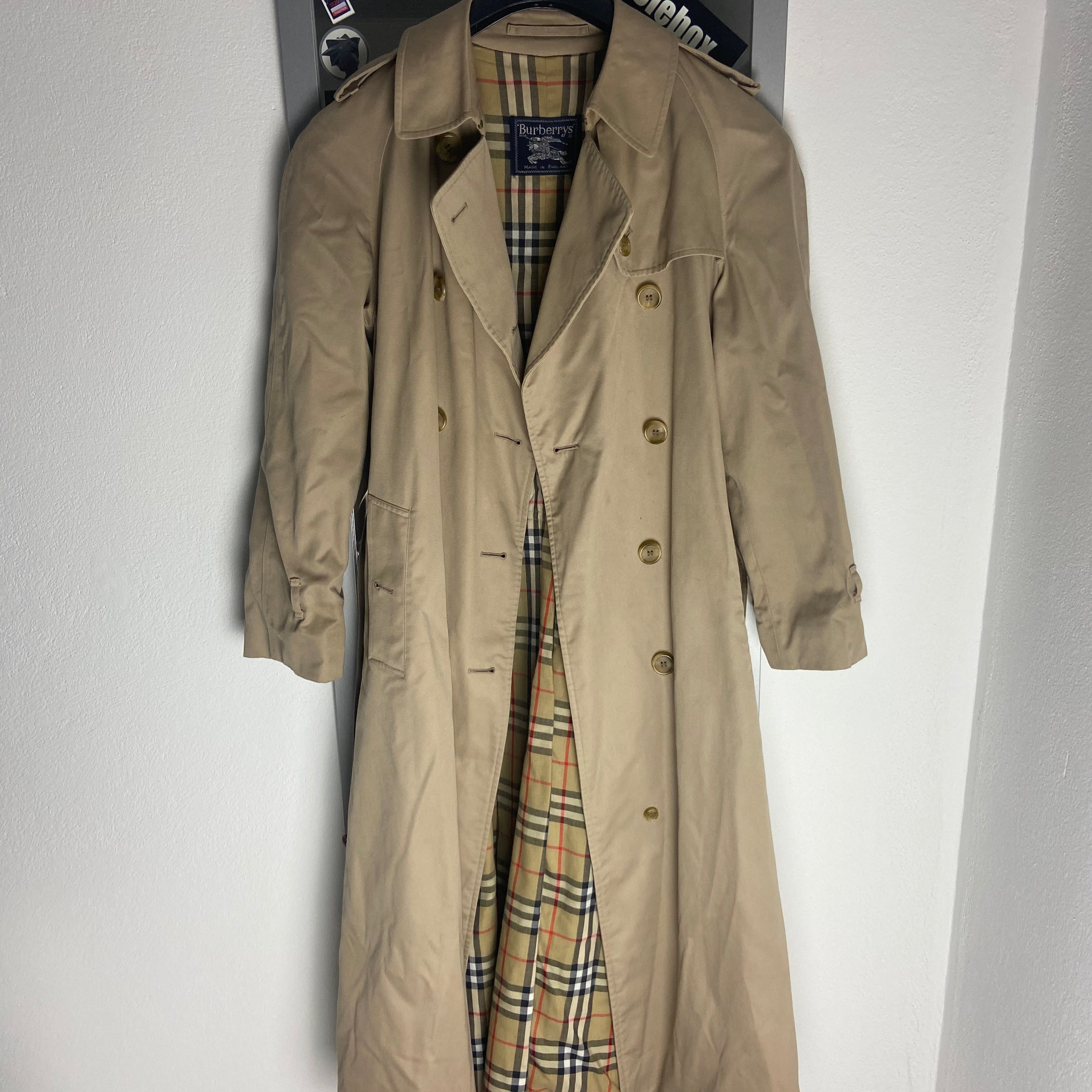Burberry Trenchcoat Size 12/M