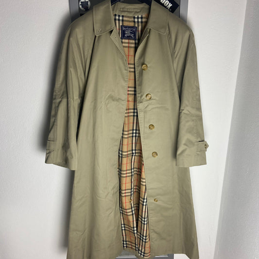 Burberry Trenchcoat Size 18/XXL