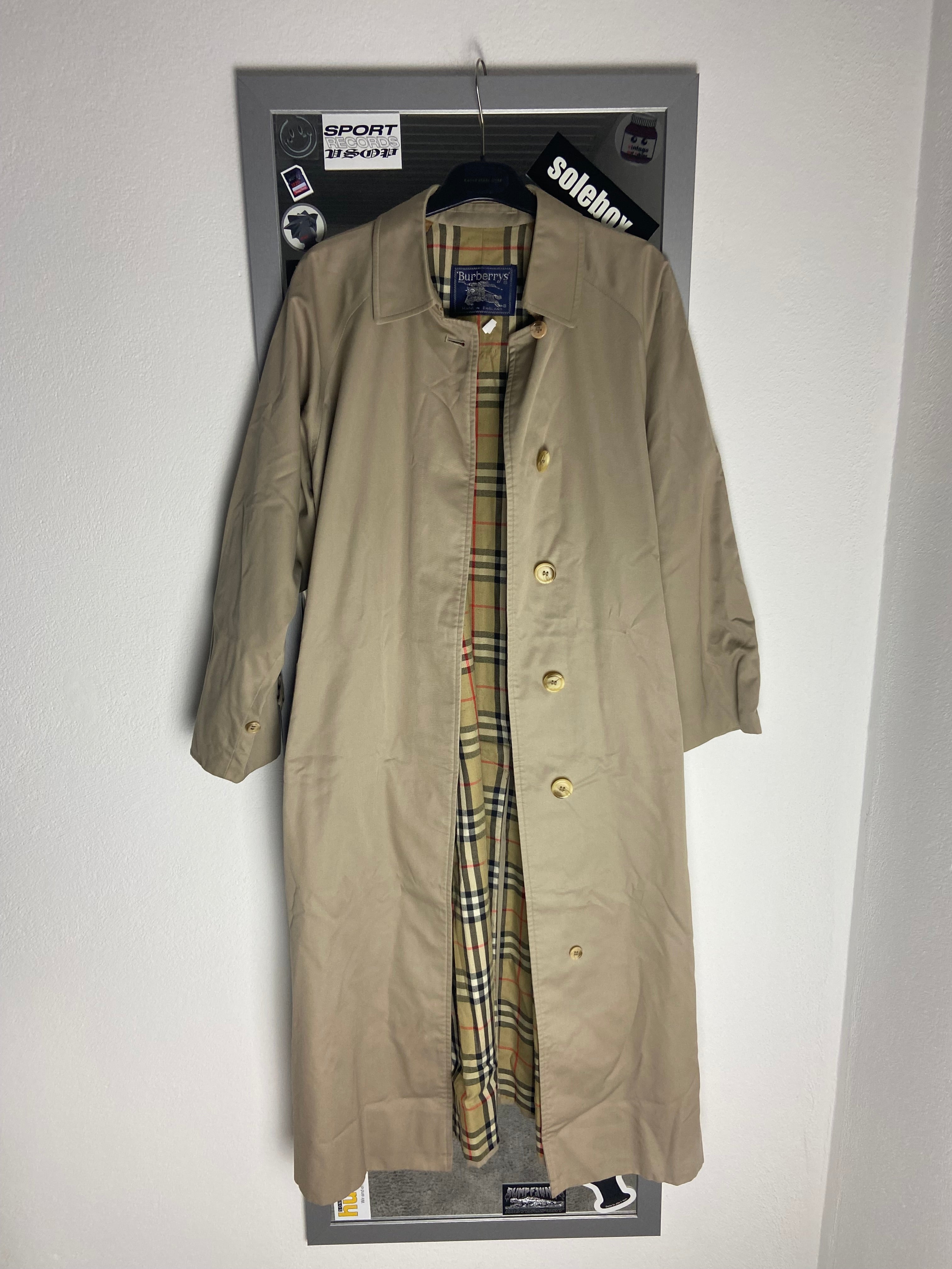Burberry Trenchcoat Size 14/L