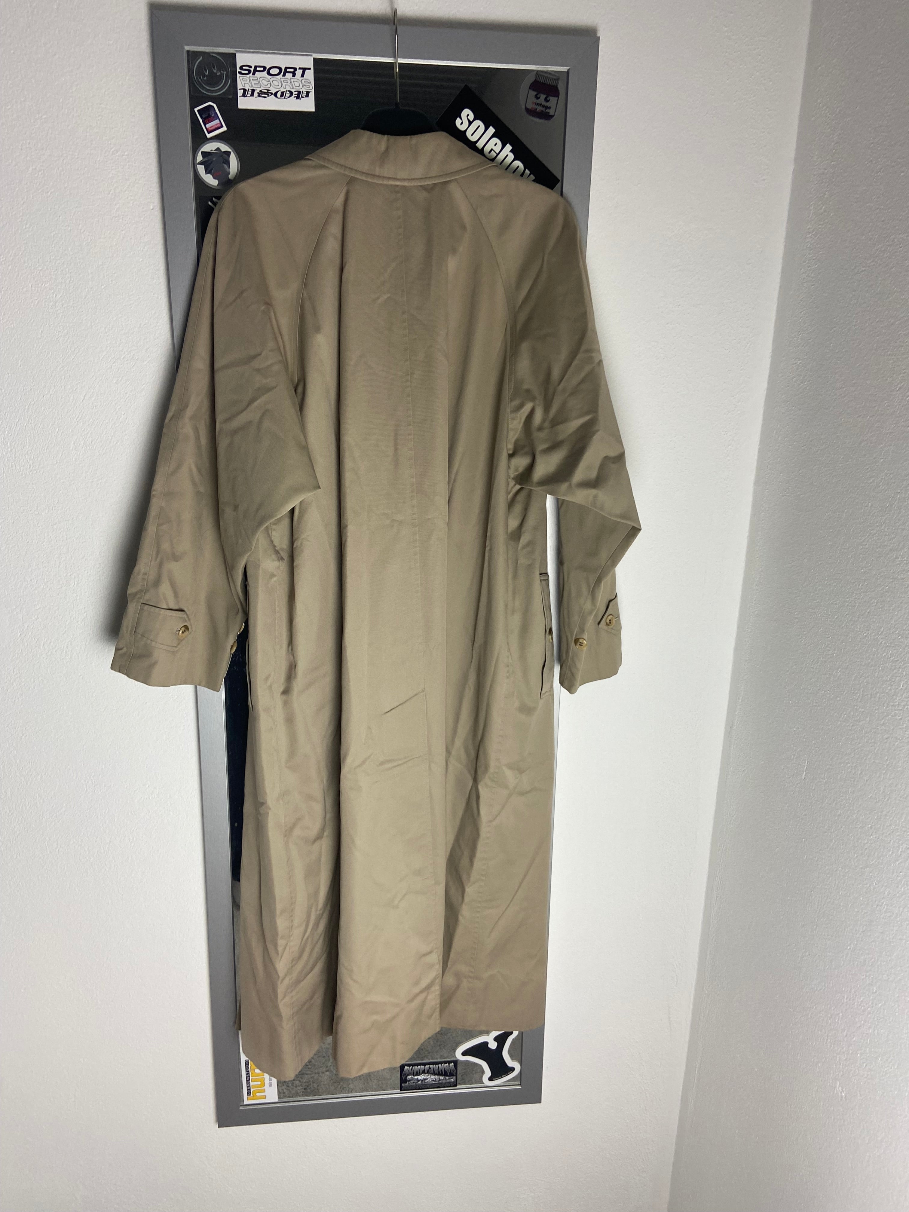 Burberry Trenchcoat Size 14/L