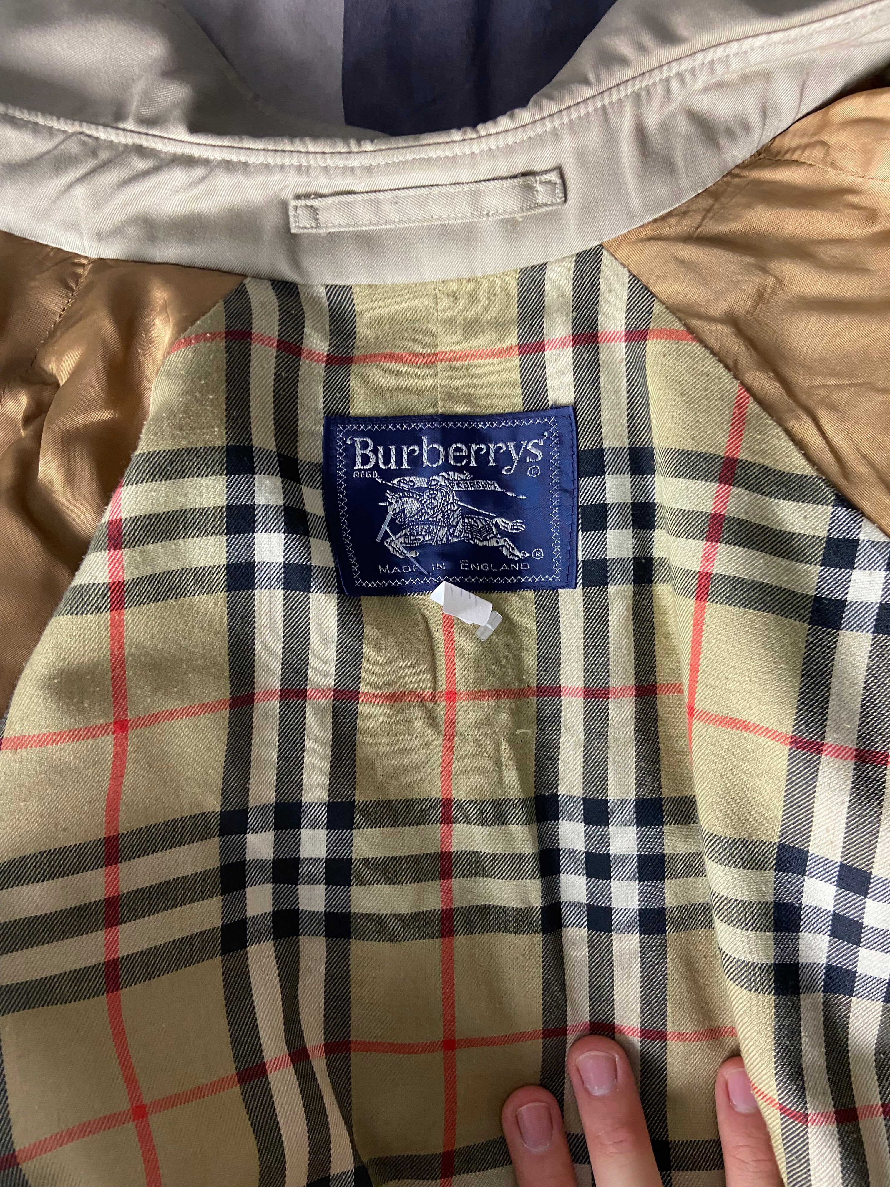 Burberry Trenchcoat Size 14/L