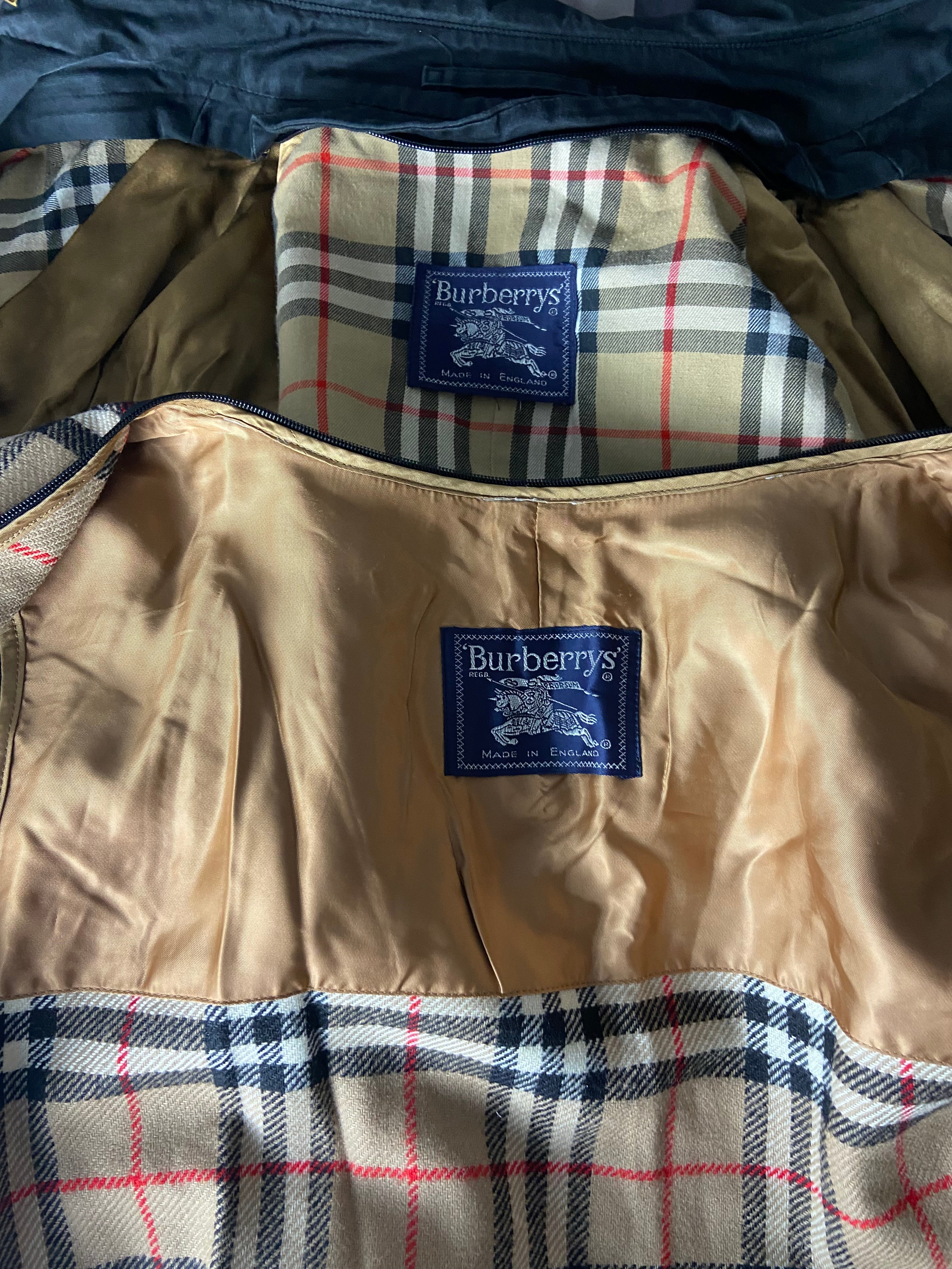 Burberry Trenchcoat Size M