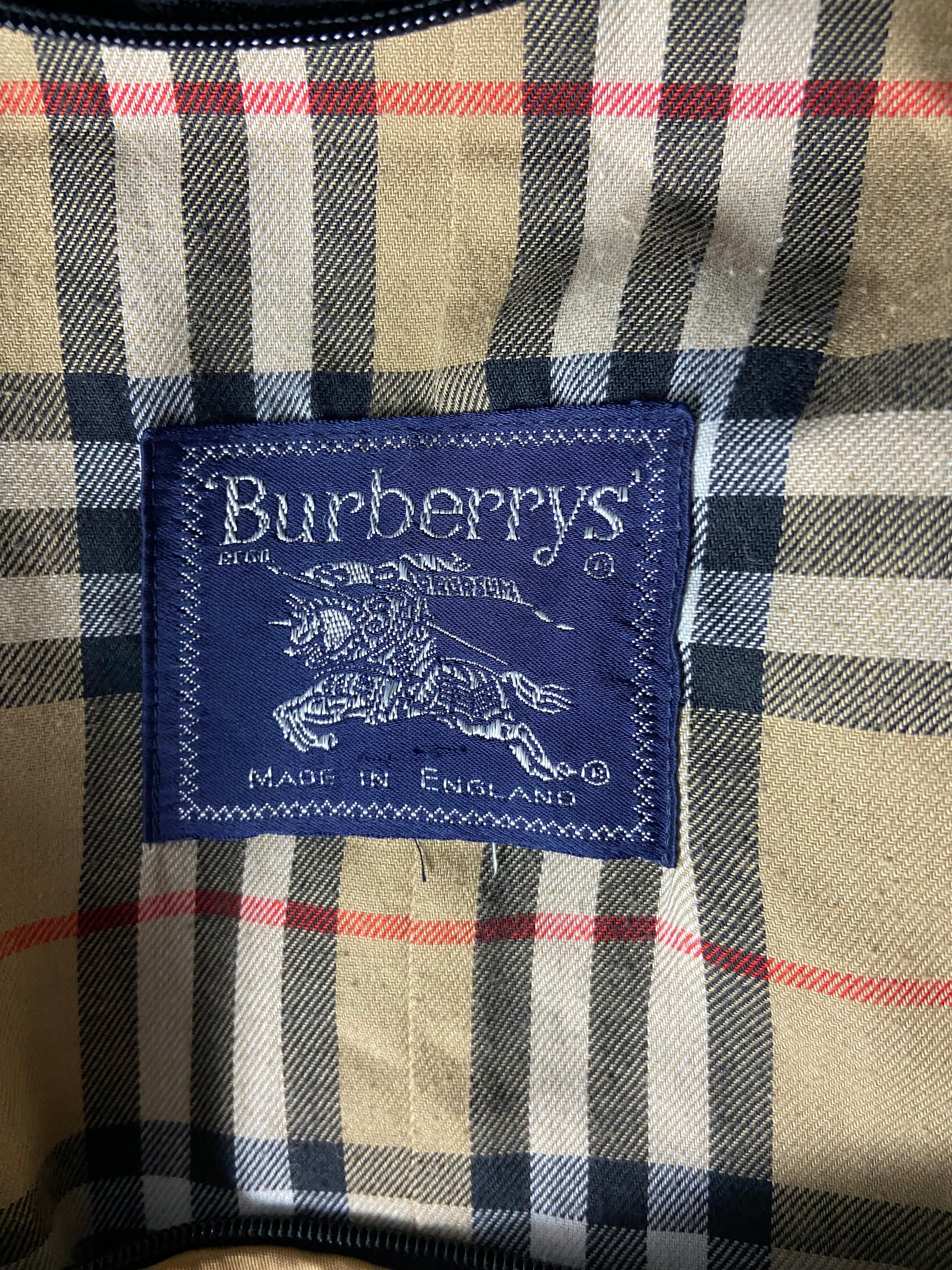 Burberry Trenchcoat Size M