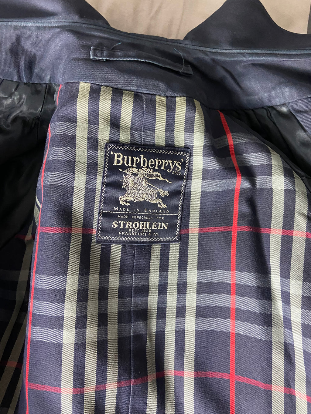 Burberry Trenchcoat Size 46/S