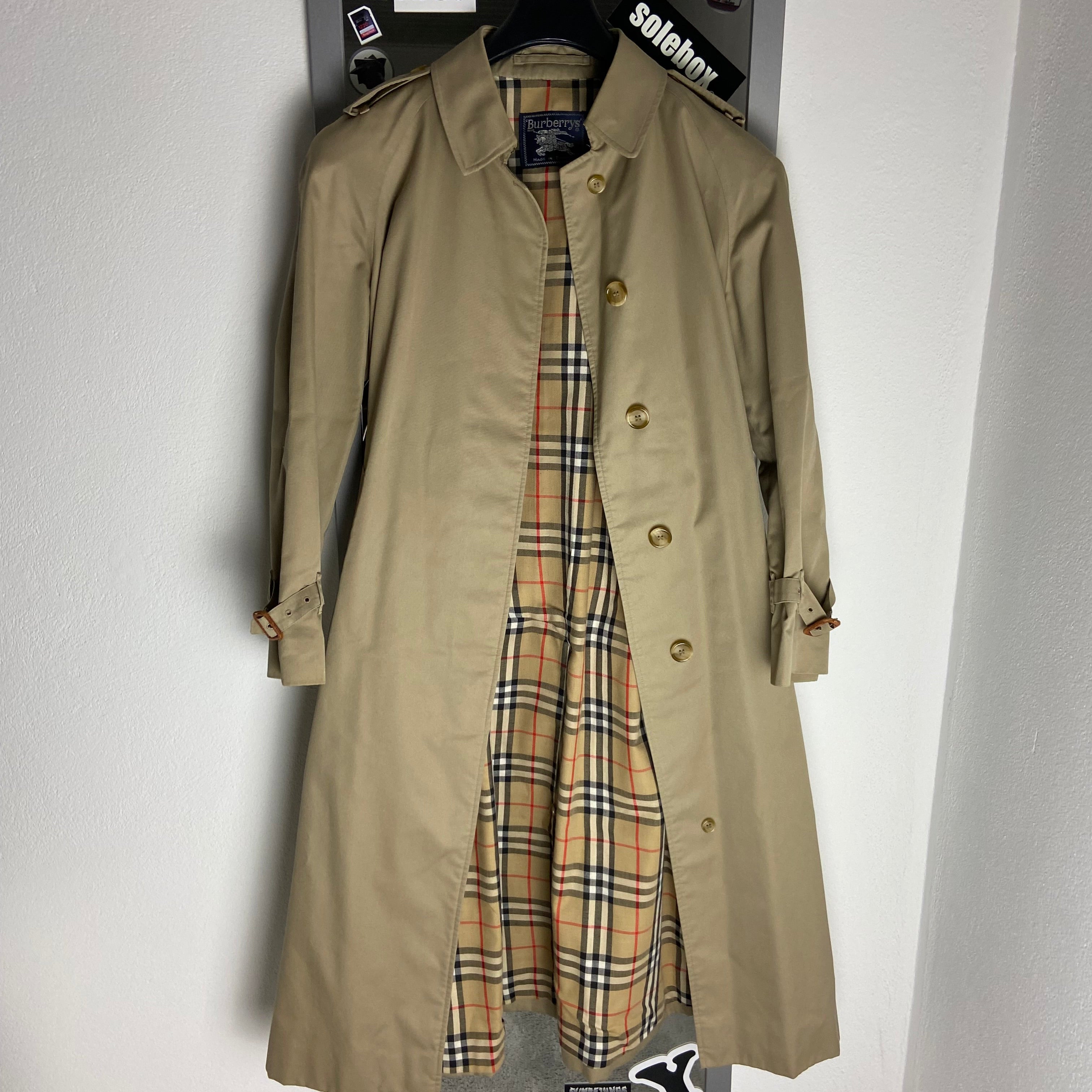 Burberry Trenchcoat Size 14/L