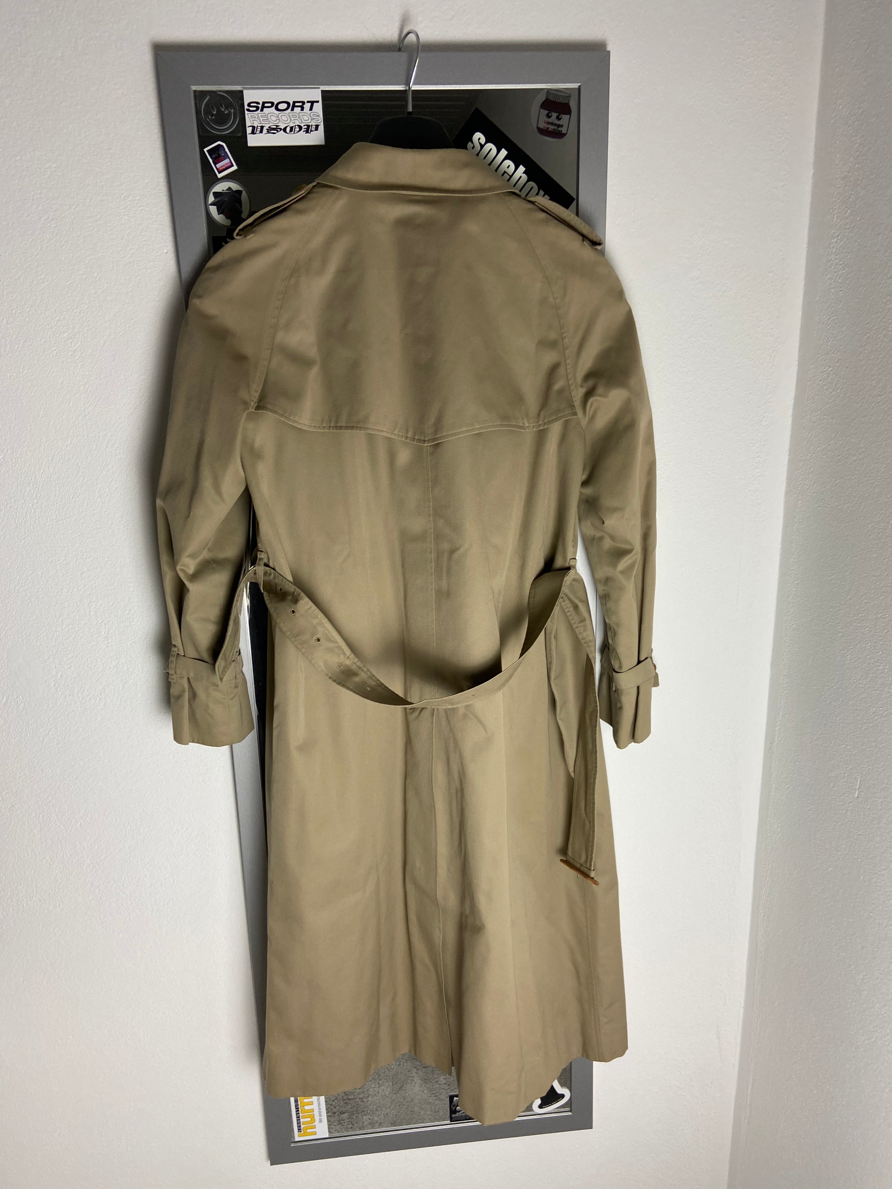 Burberry Trenchcoat Size 14/L