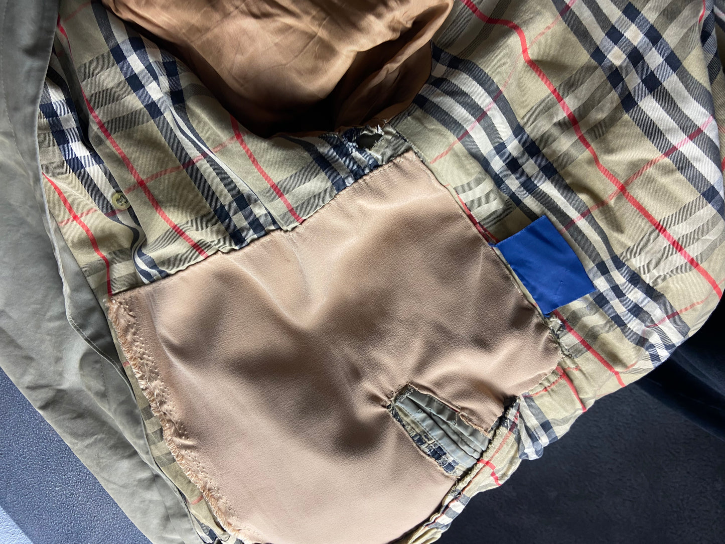 Burberry Trenchcoat Size 56/XL