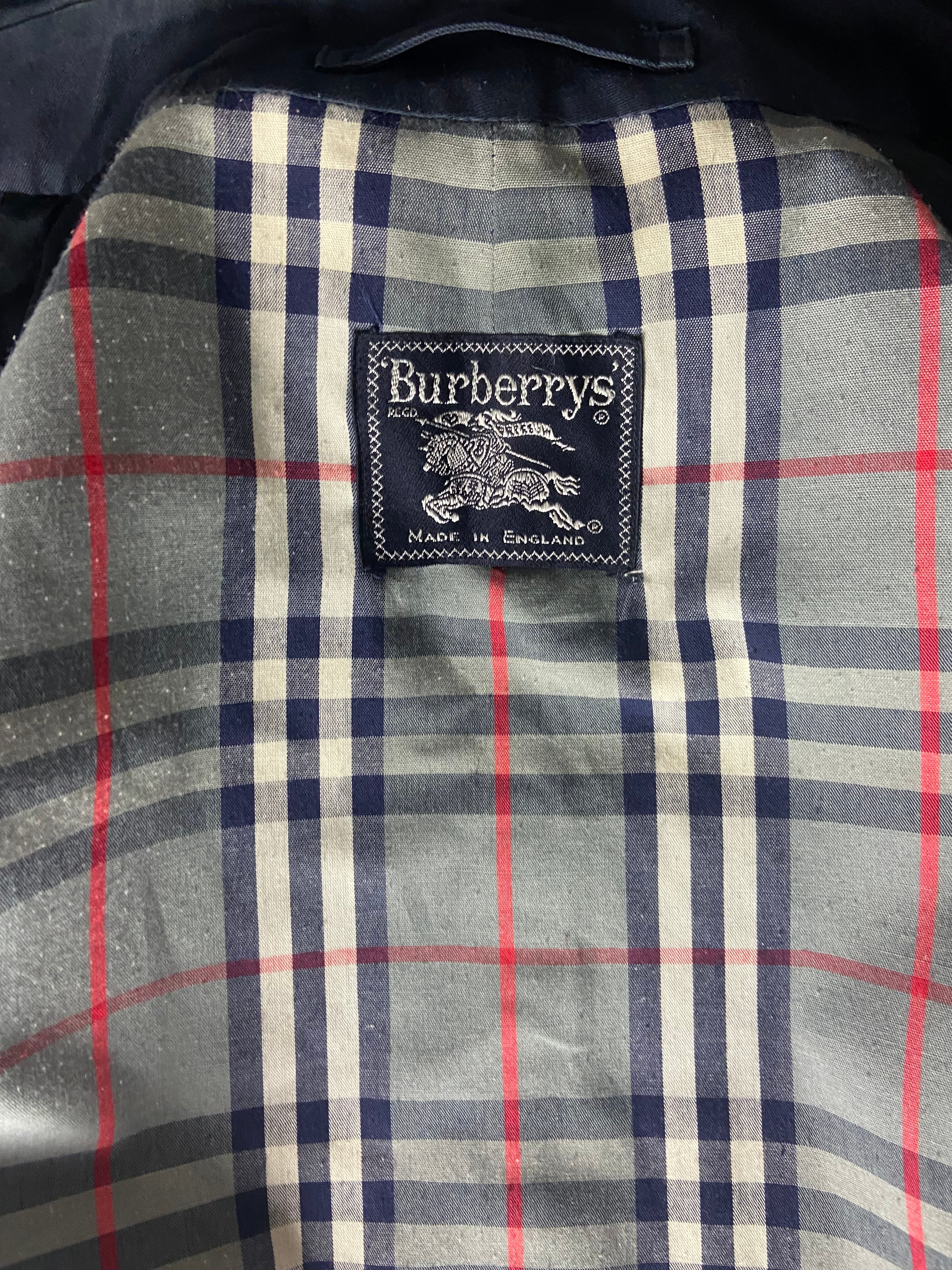 Burberry Trenchcoat Size 48/M