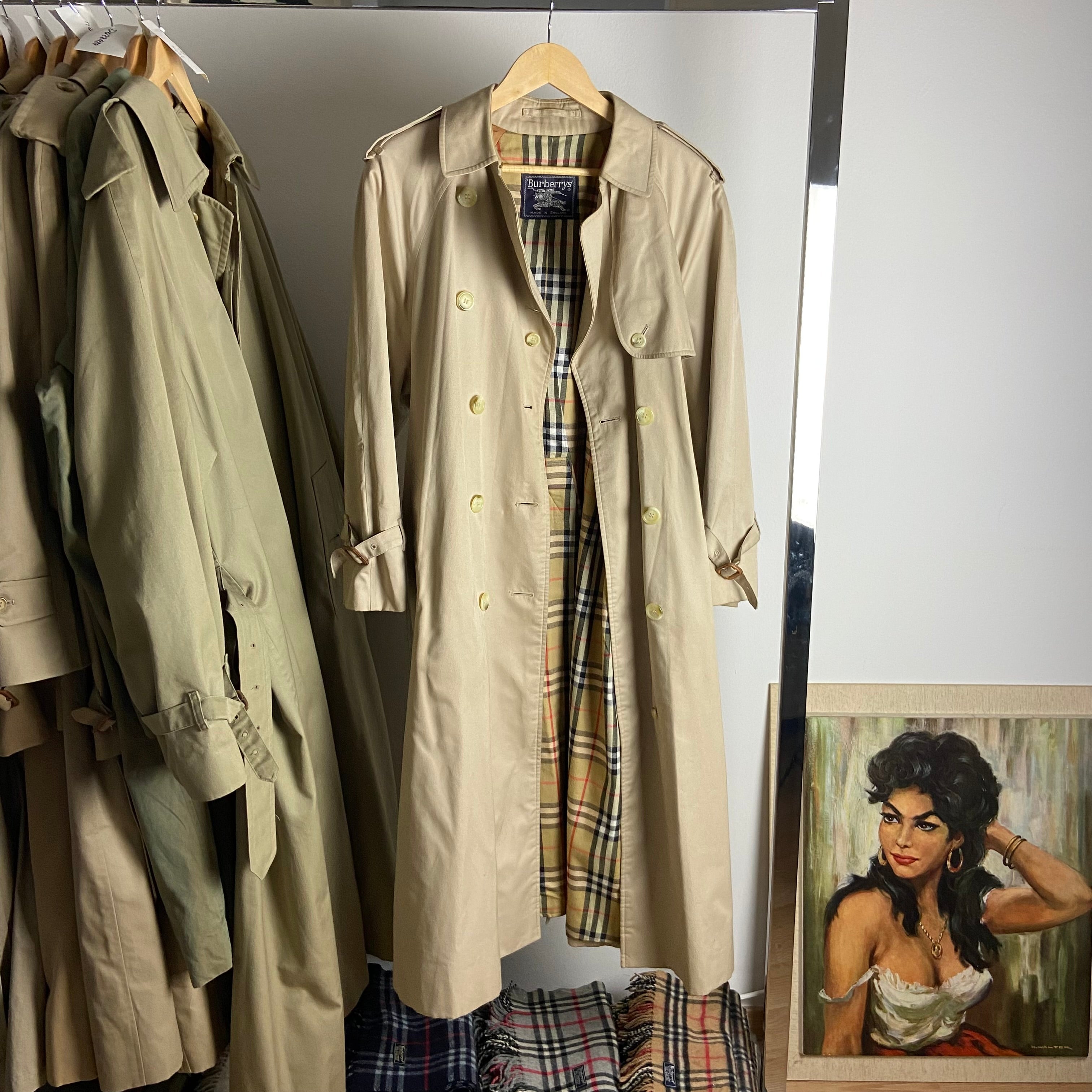 Burberry Trenchcoat Size M