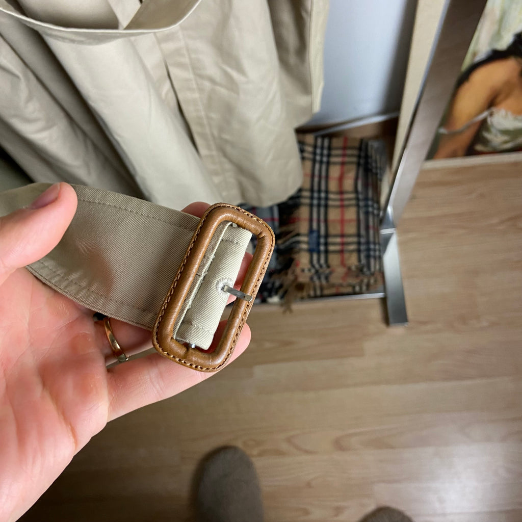 Burberry Trenchcoat Size M