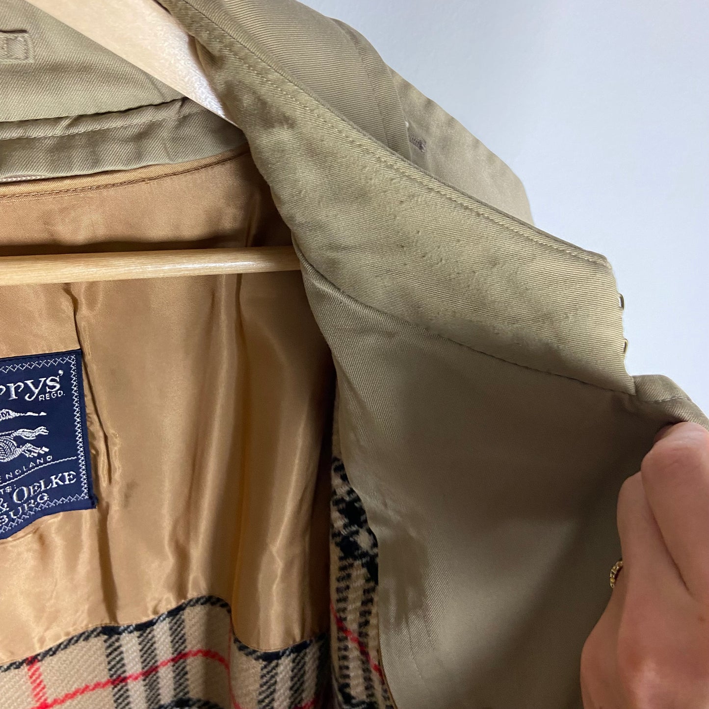 Burberry Trenchcoat Size 58/XXL