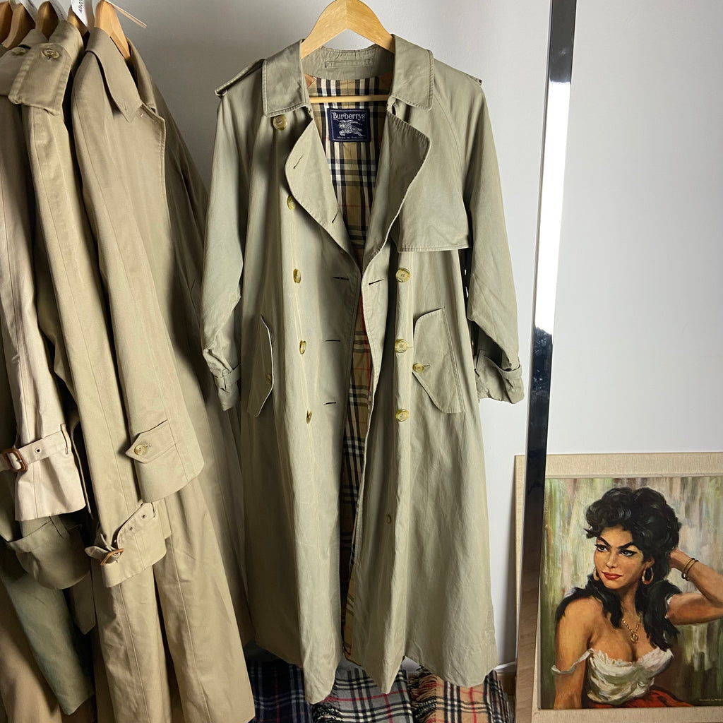 Burberry Trenchcoat Size 12/M