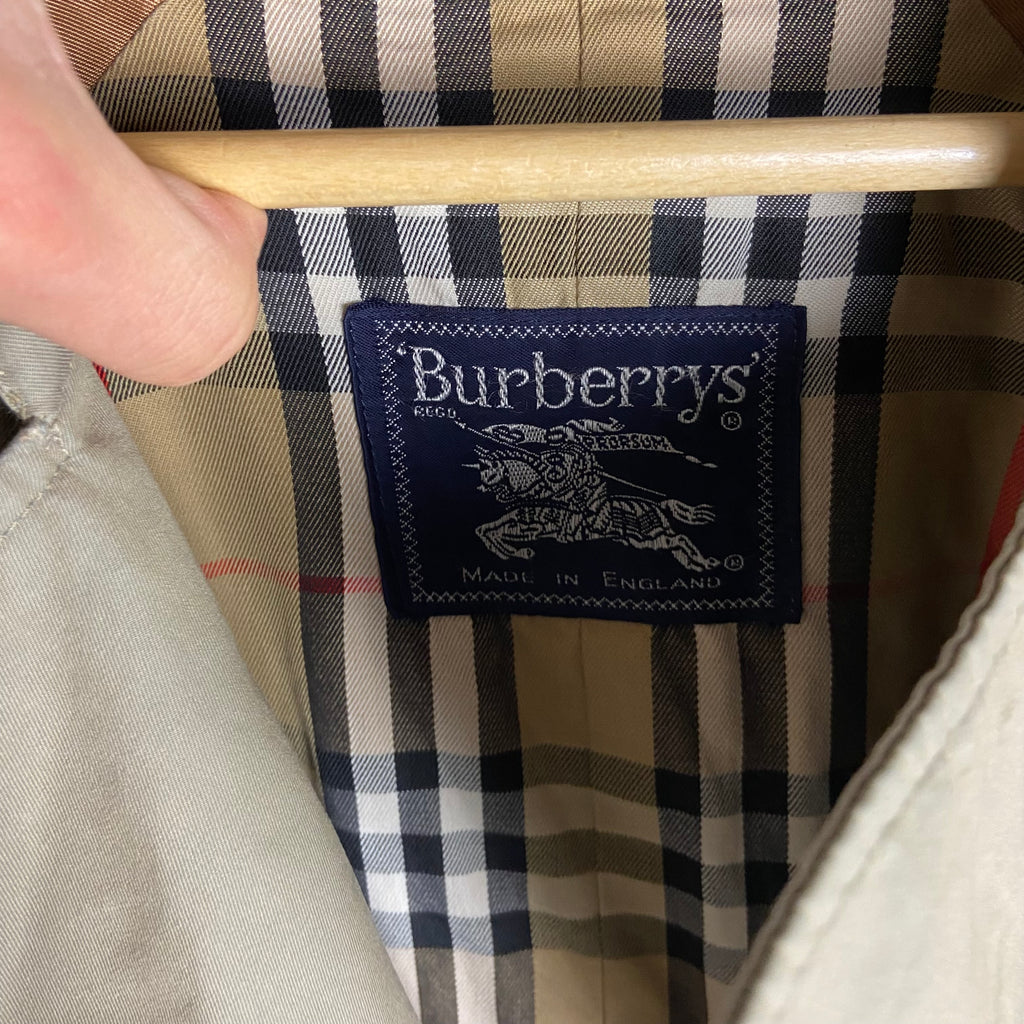 Burberry Trenchcoat Size 12/M