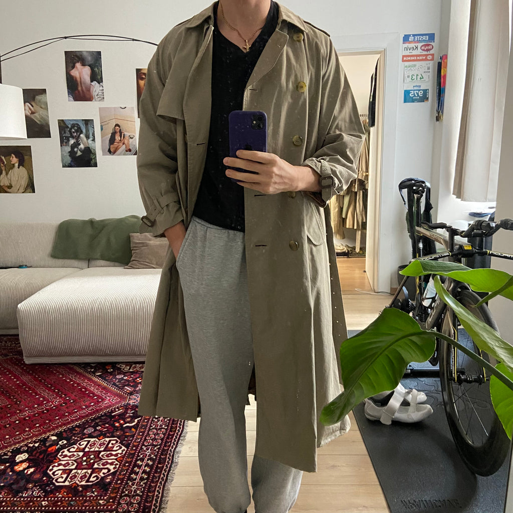 Burberry Trenchcoat Size 12/M