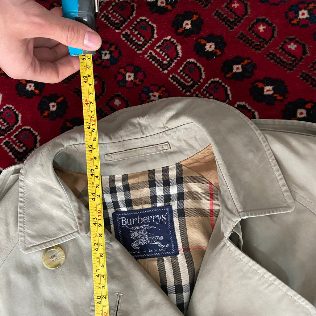 Burberry Trenchcoat Size 12/M