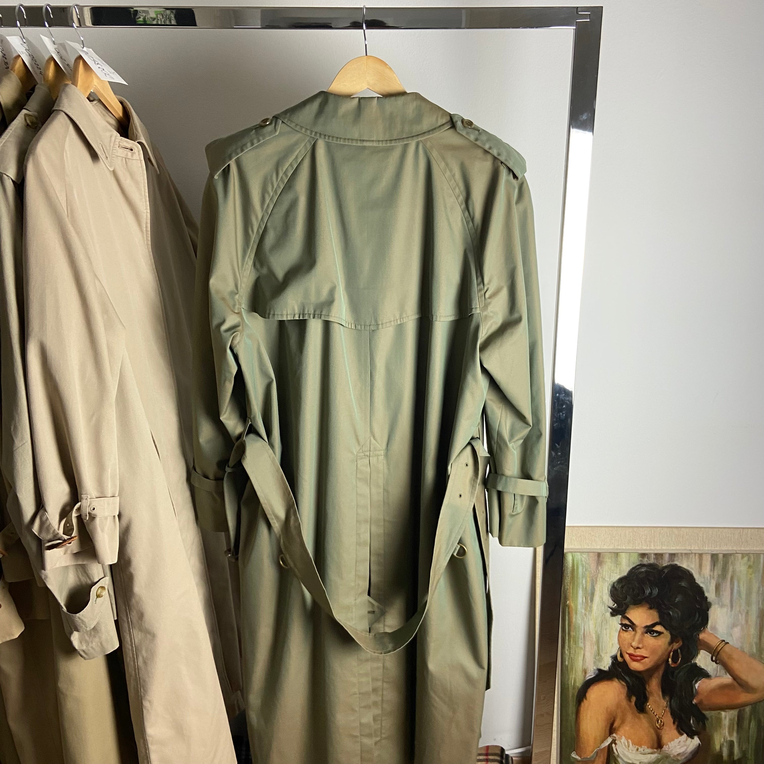 Burberry Trenchcoat Size 54/XL