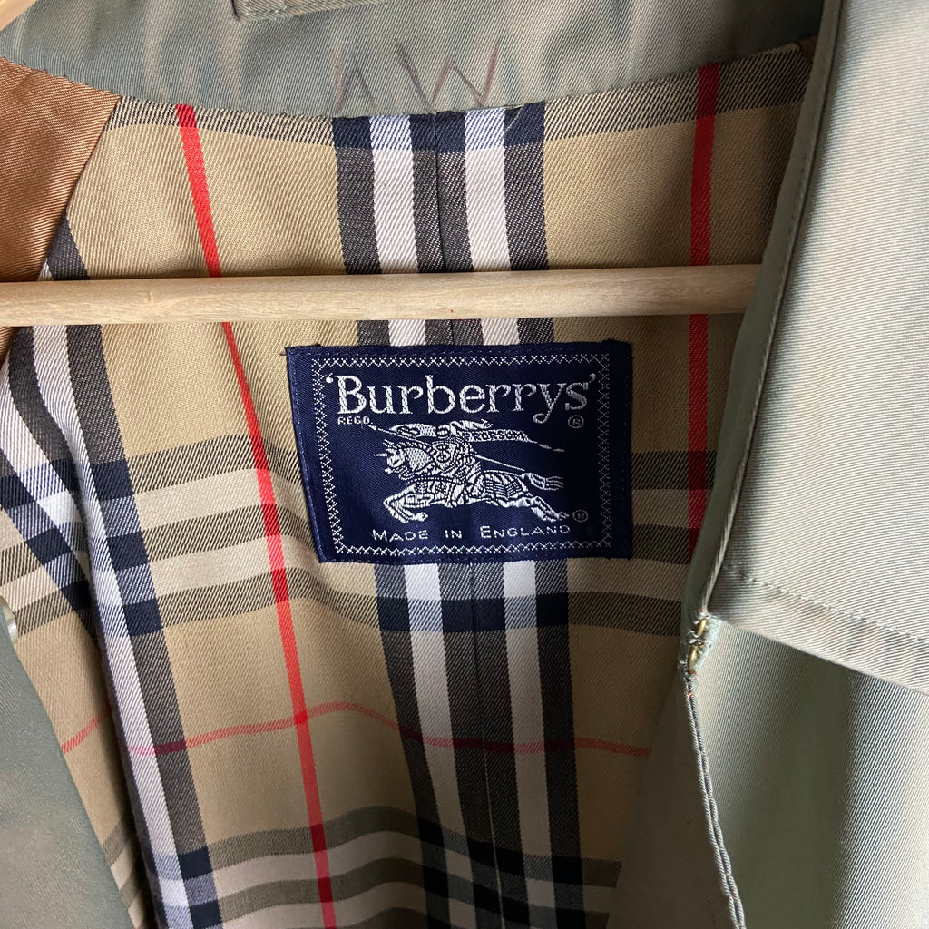 Burberry Trenchcoat Size 54/XL