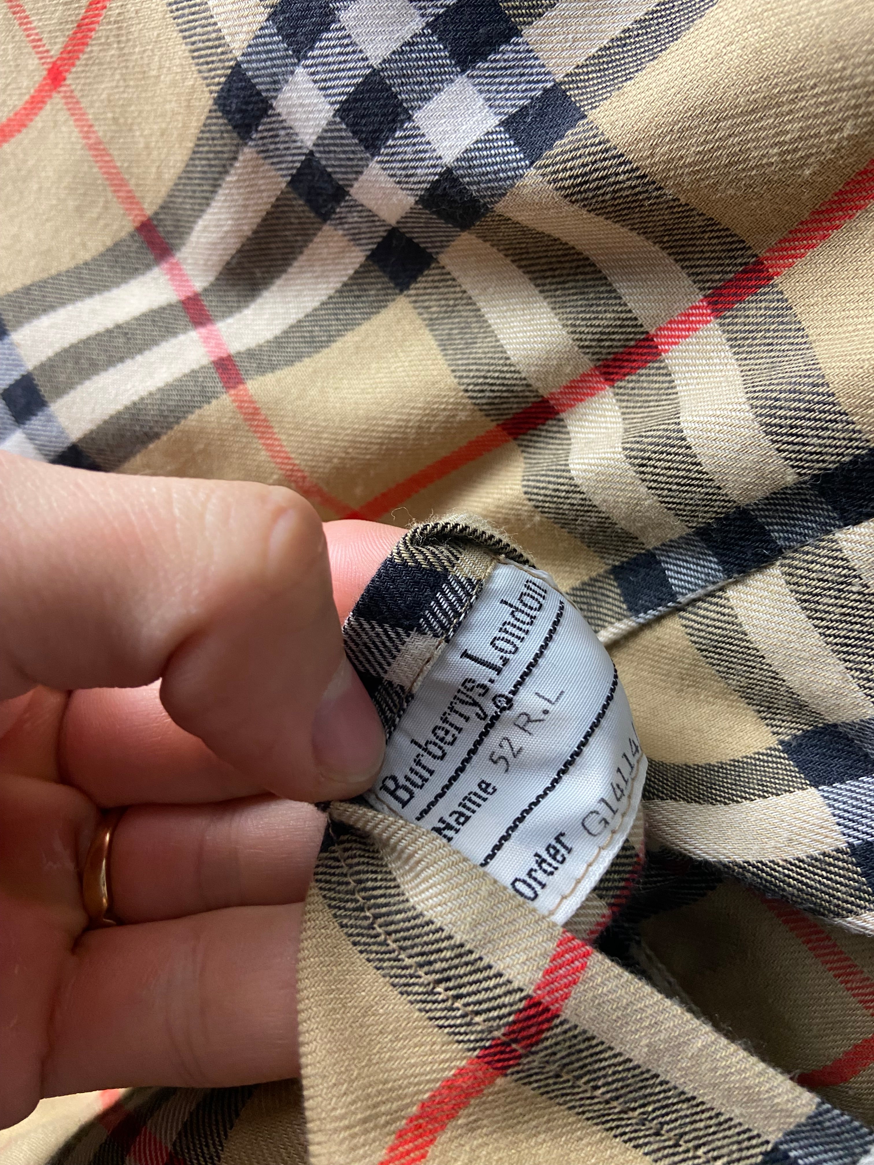Burberry Trenchcoat Size L