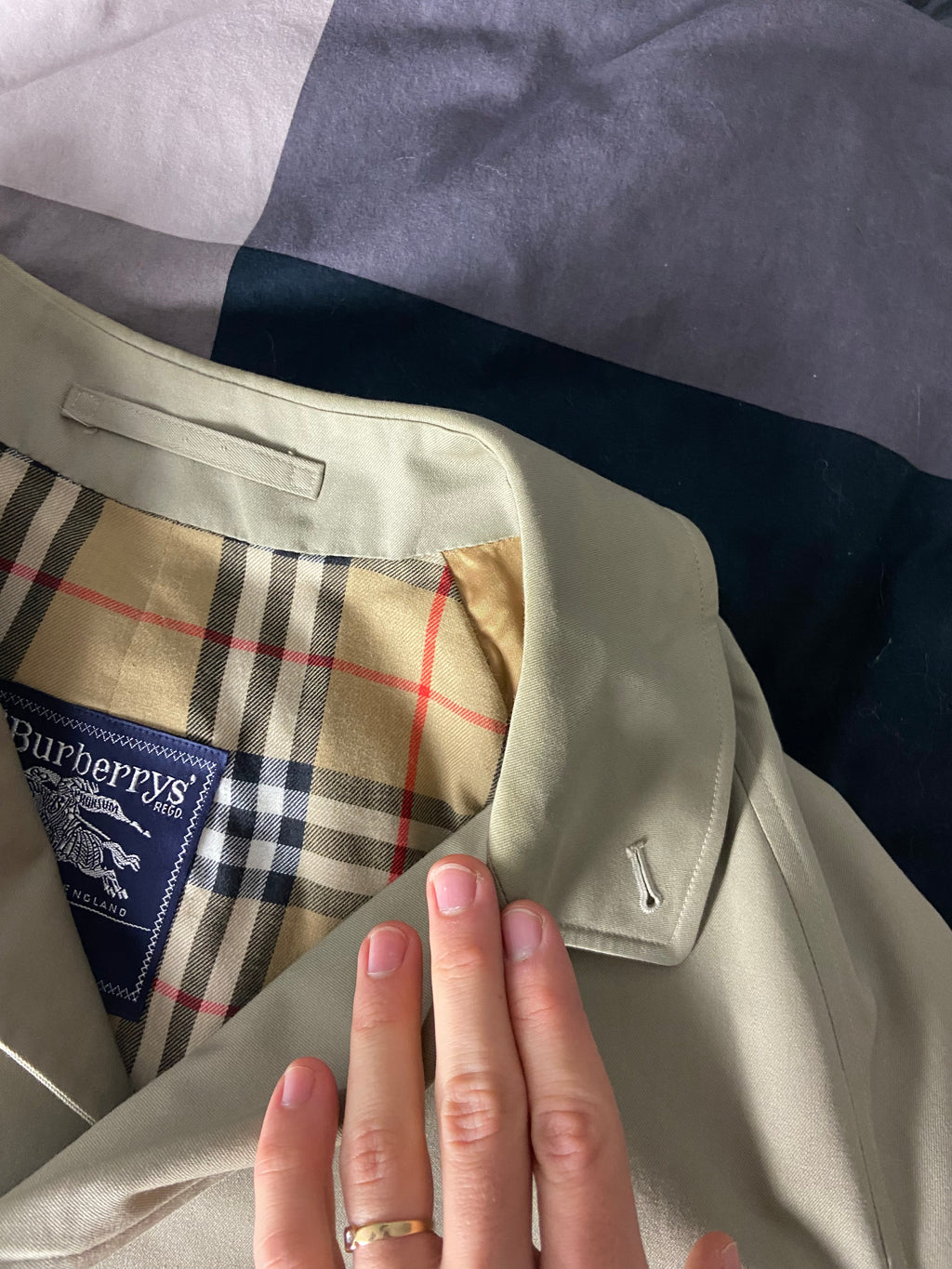 Burberry Trenchcoat Size L
