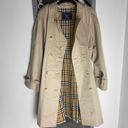 Burberry Trenchcoat Size 18/XXL
