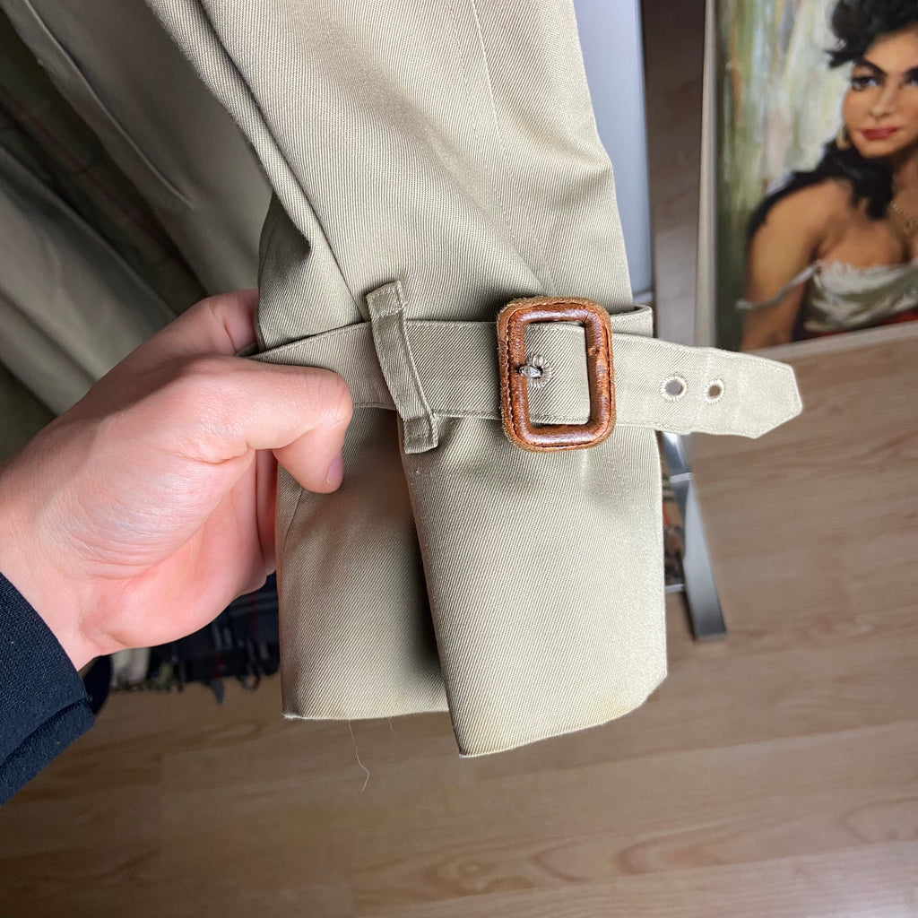 Burberry Trenchcoat Size 14/L