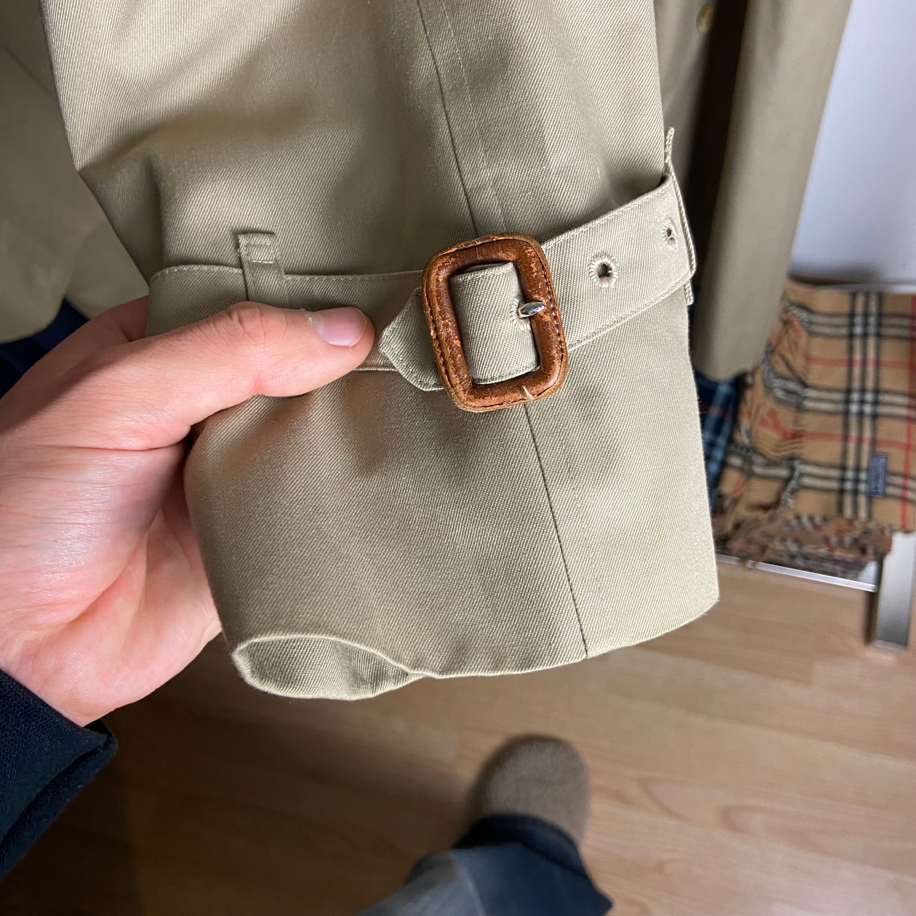 Burberry Trenchcoat Size 14/L
