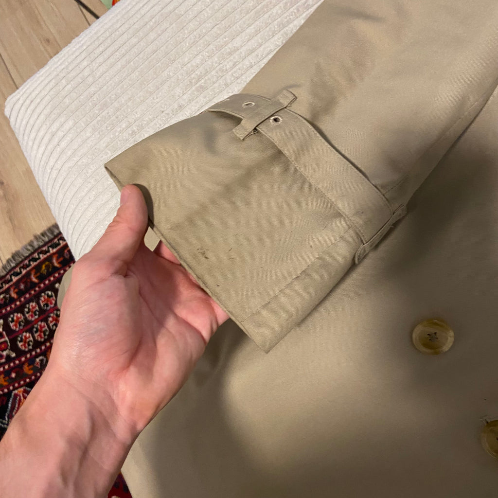 Burberry Trenchcoat Size 14/L