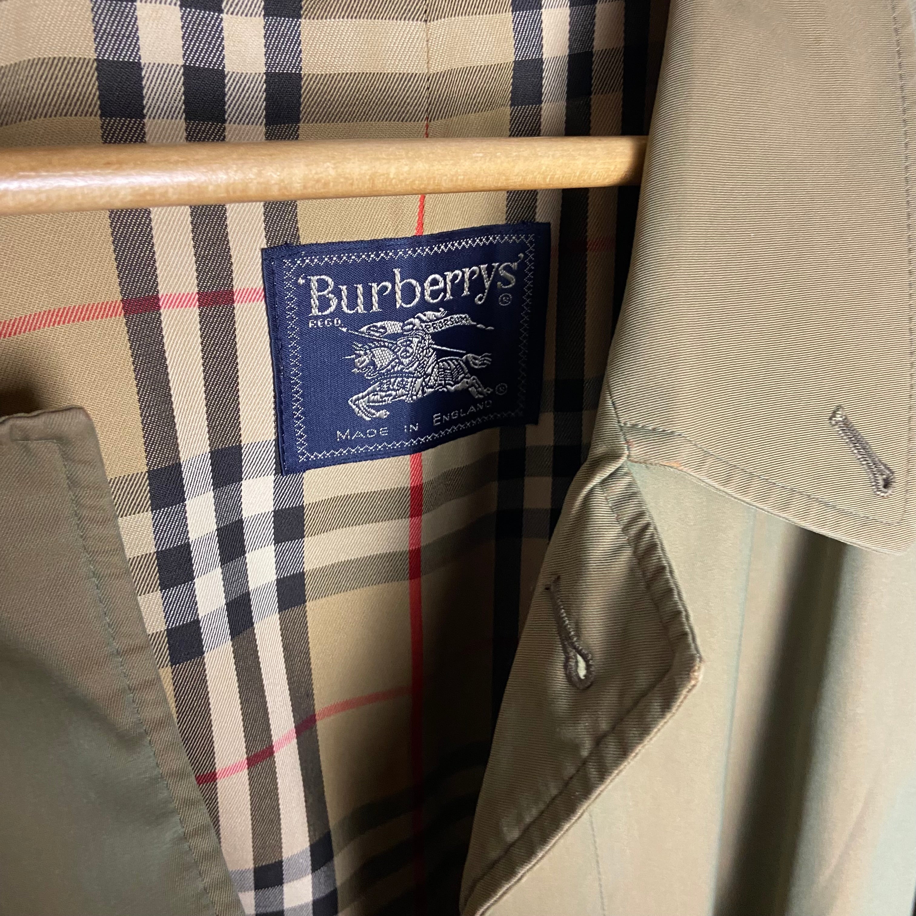Burberry Trenchcoat Size M
